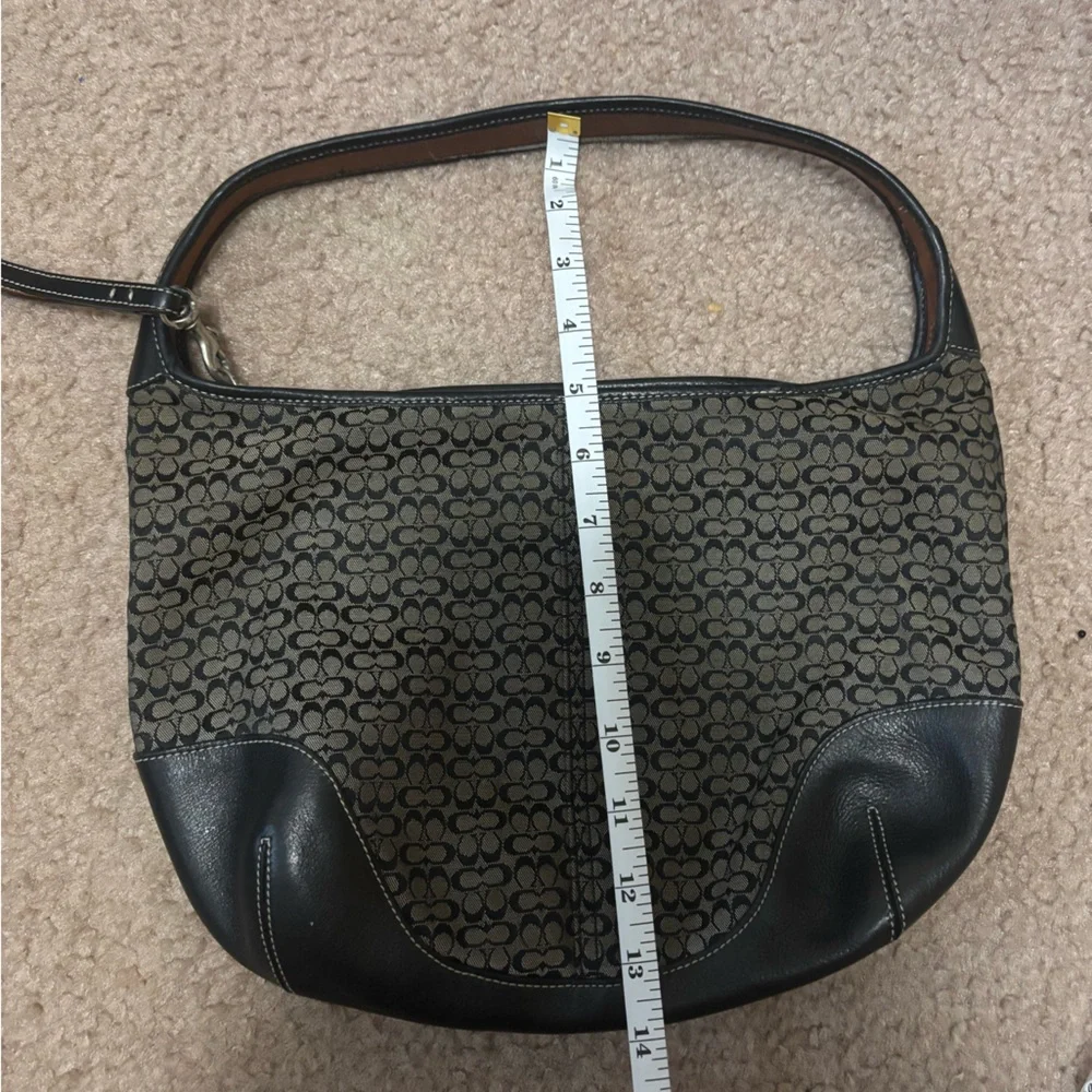 Coach Vintage Signature Black Hobo Bag with signature C’s